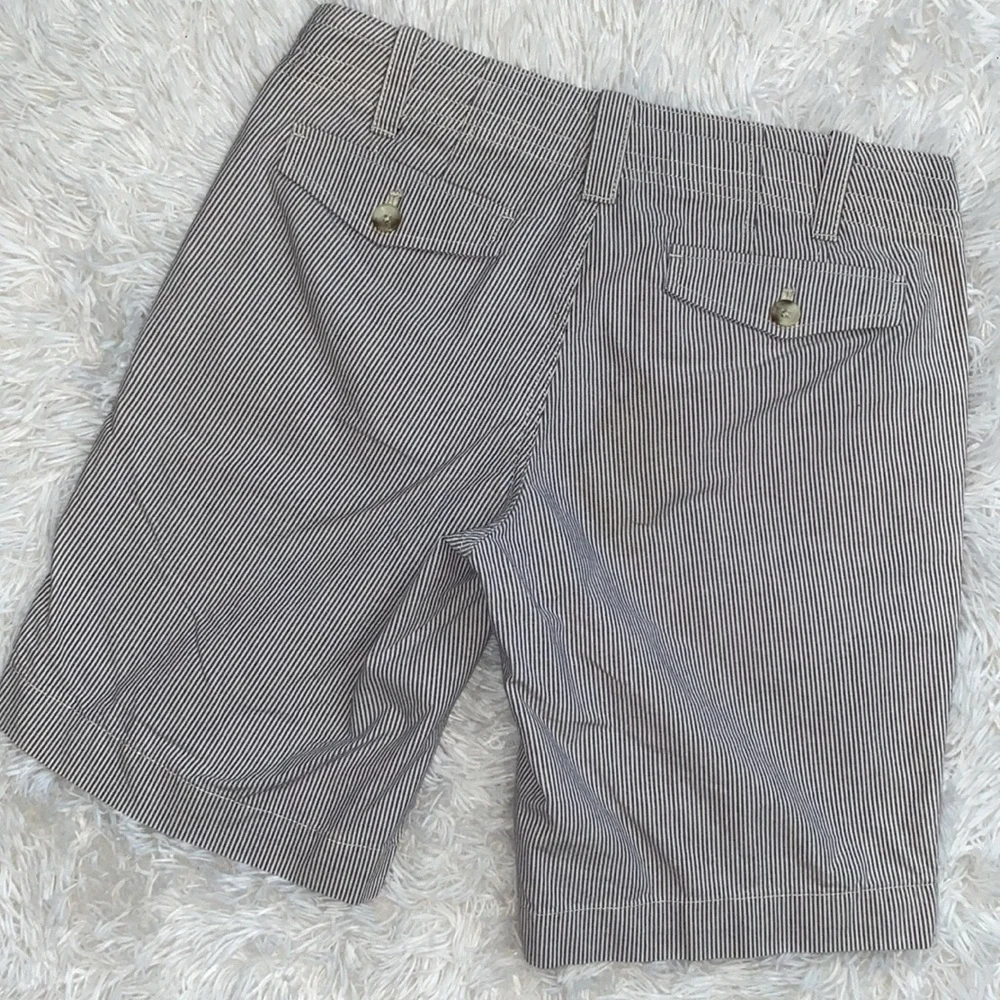 Eddie Bauer cream and black striped cotton Bermuda shorts